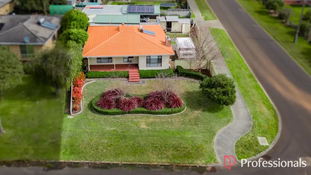 Manjimup 4 Bedroom SOMETHING FOR EVERYONE!
