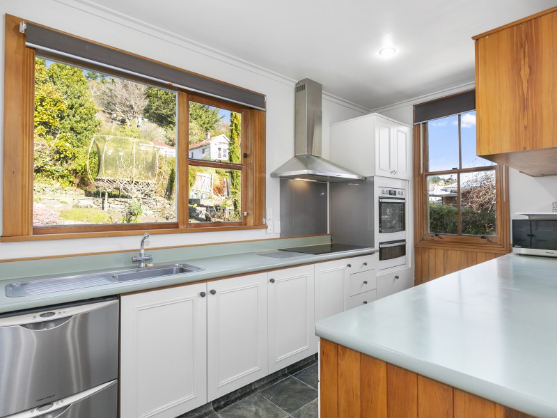 412 North Road, North East Valley, Dunedin, 5 Kuwarto, 0 Banyo