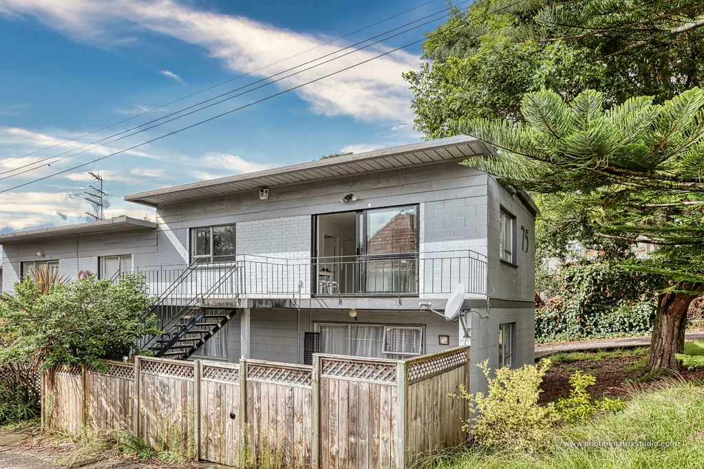Epsom, 2 bedrooms