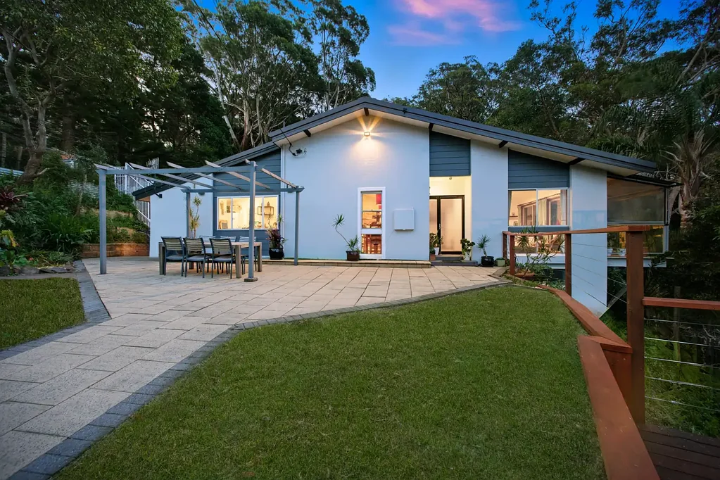 Copacabana 4房  Retreat Living with Pacific Views, Sauna & Cold-Plunge