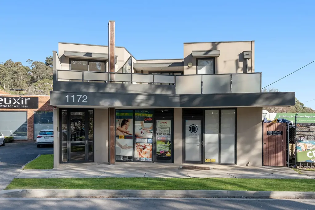 Upper Ferntree Gully 2房 丹德农山脉山麓的现代生活 Contemporary Living at the Foothills of the Dandenong Ranges