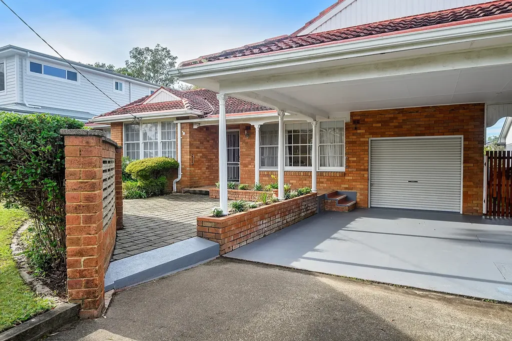Frenchs Forest 4 Slaapkamer First Time Offered in 61 Years – A Rare Family Opportunity on 980sqm