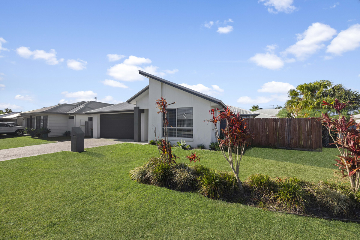 51 PETREL CR, MOUNTAIN CREEK QLD 4557, 0 Schlafzimmer, 0 Badezimmer, House