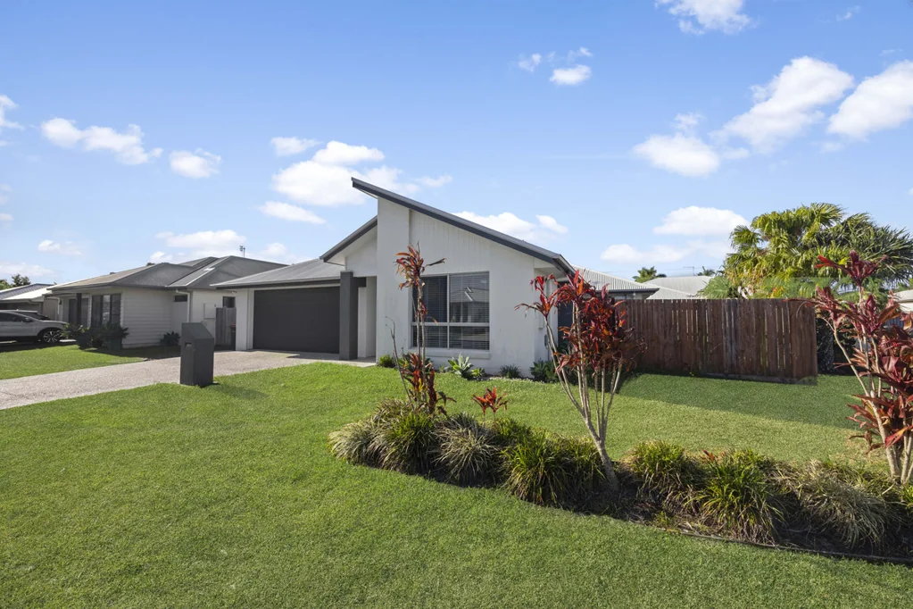 51 Petrel Crescent, Mountain Creek, QLD 4557