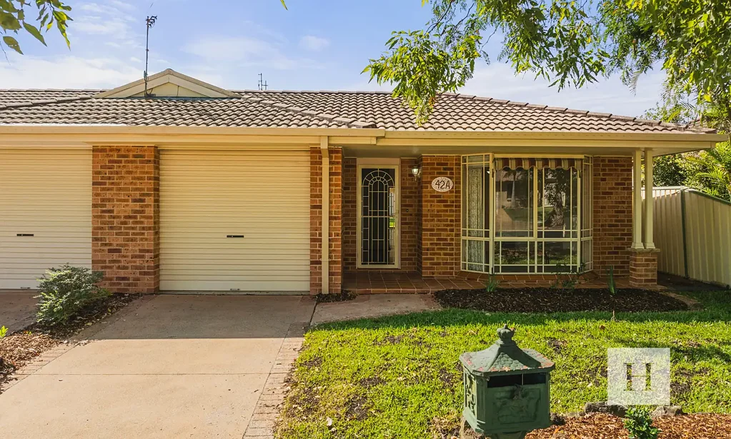 42a Walker Avenue, Kanwal, NSW 2259