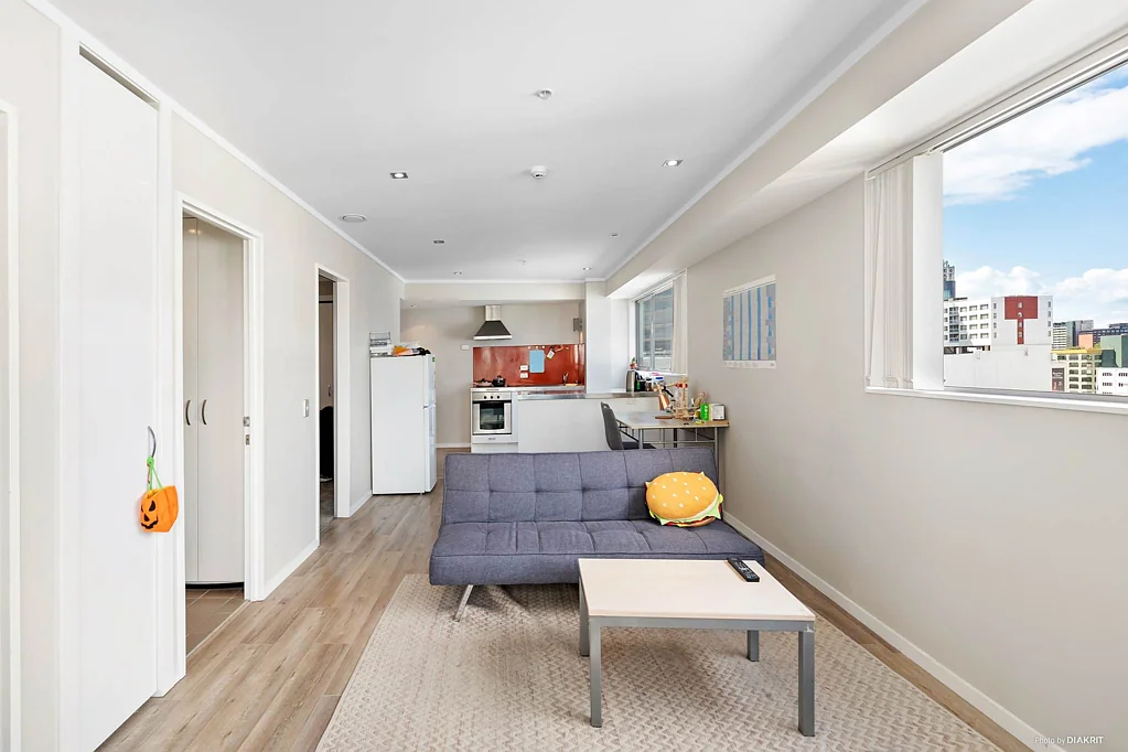 Two bedrooms in Federal Apartments