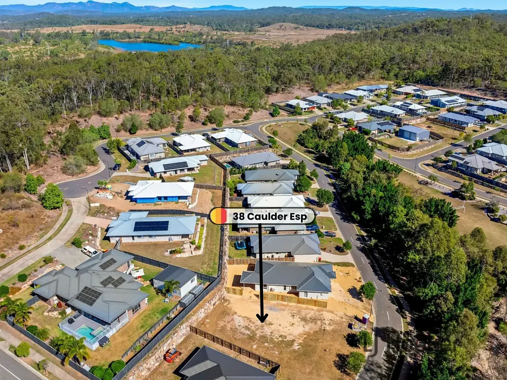 38 Caulder Esplanade, Boyne Island, QLD 4680