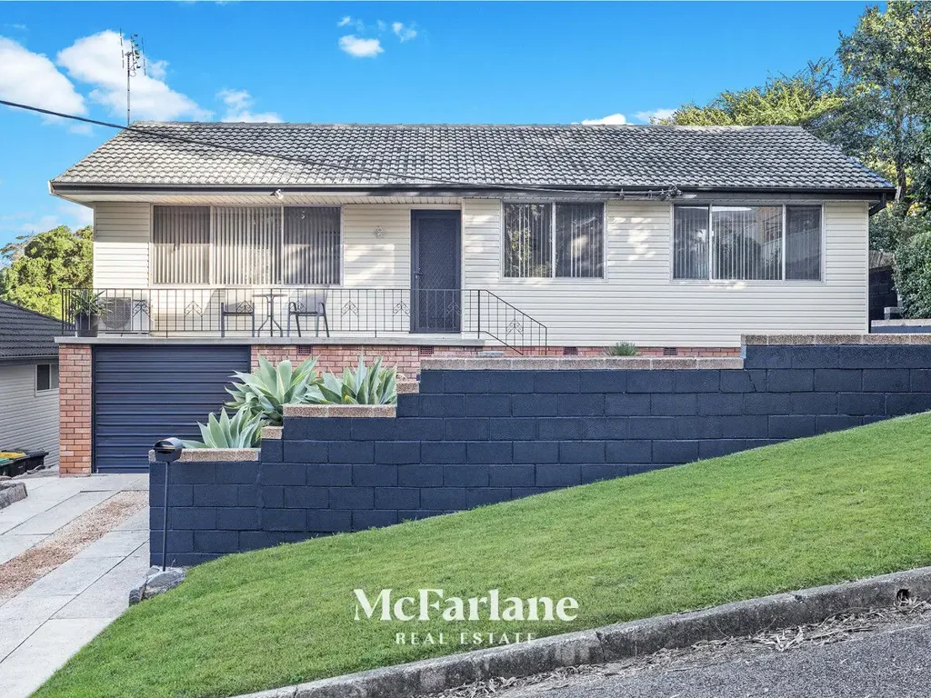 Welcome to 12 Hillhouse Street, Charlestown