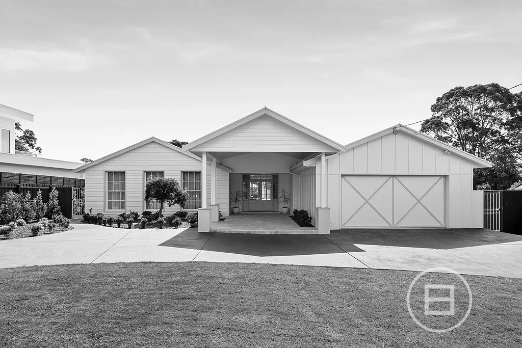 Mount Eliza 5 Bedroom Expressions of Interest closing Tuesday 14th October at 3pm (unless sold prior)