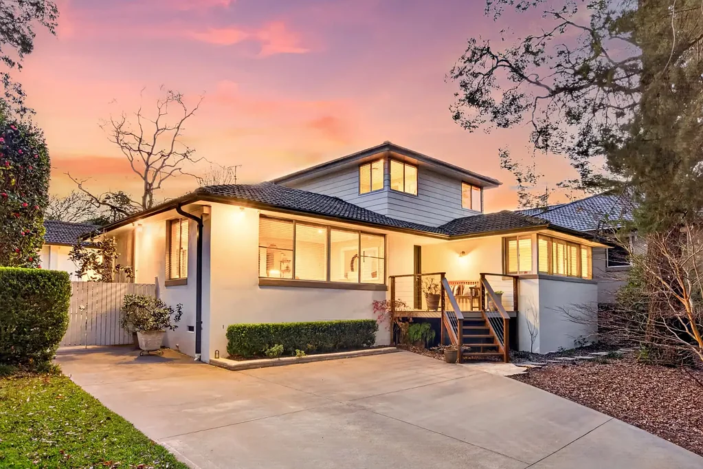 West Pennant Hills 5침실 Designed For Family Life