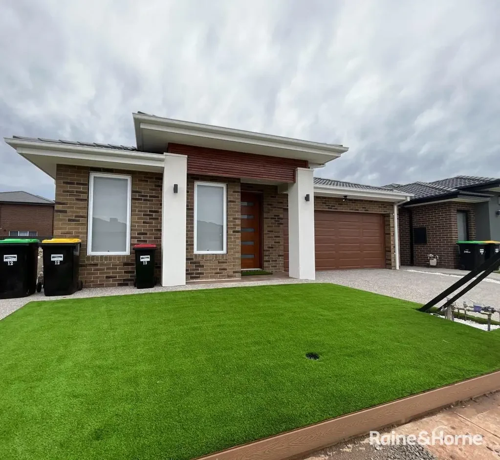 DELIGHTFUL STYLISH HOME