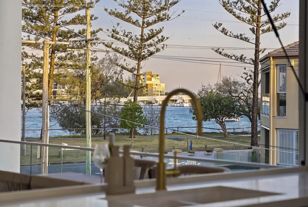 Paradise Point 3ห้องนอน 2 REMAINING! ACT FAST, Replacement cost alone exceeds asking price!
