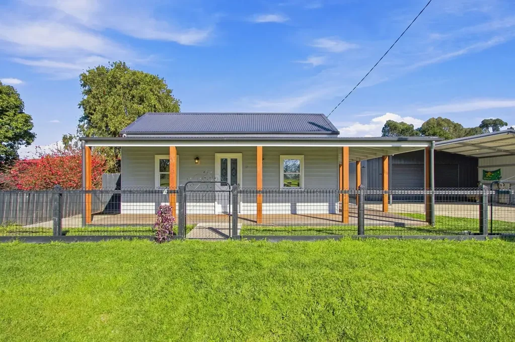 Toongabbie 4Zimmer Country Comfort with Room for Everyone