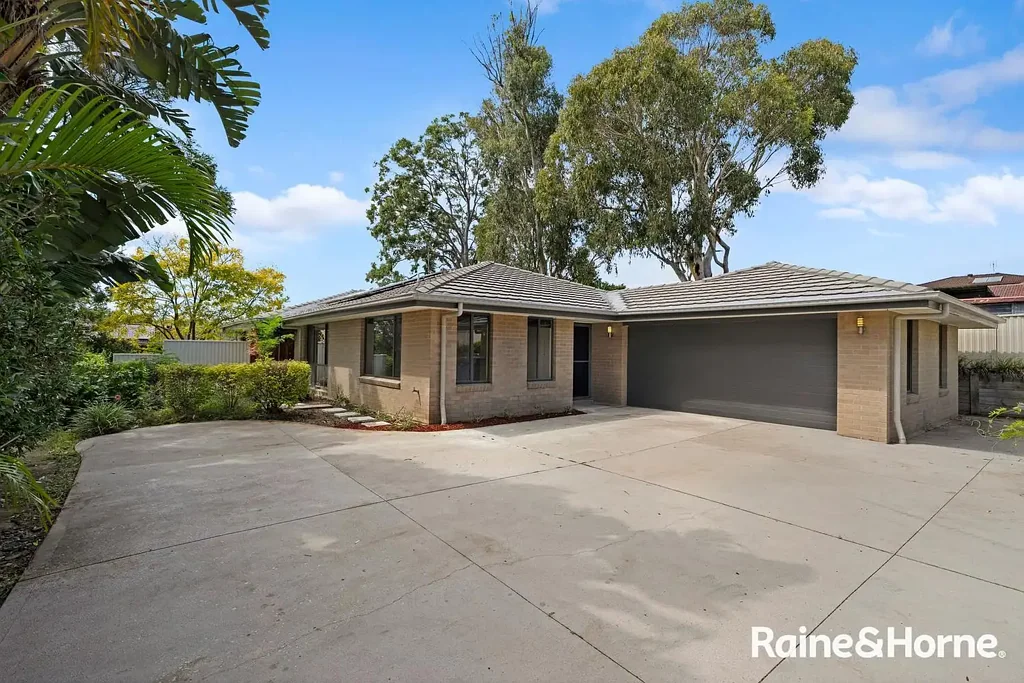 Modern Living with Lake views! PRICE DROPPED!