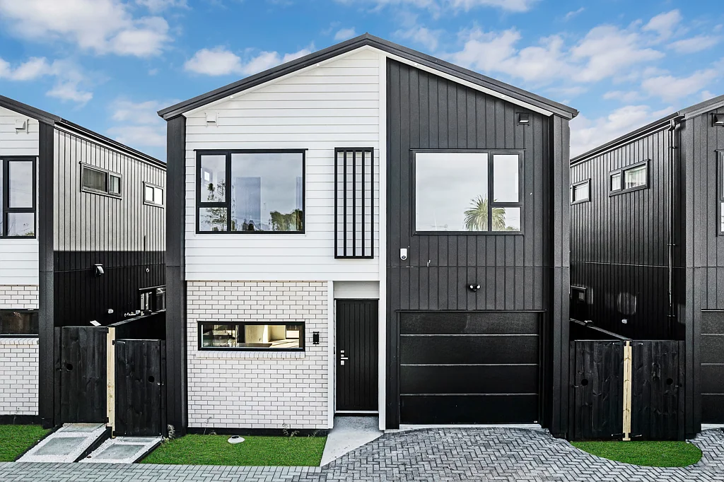 Mangere East 4Kwarto Freehold, Standalone, and Ready to Impress!!
