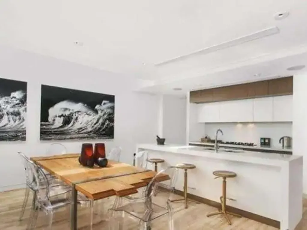 LUXURY BONDI BEACHFRONT PENTHOUSE WITH BREATHTAKING VIEWS