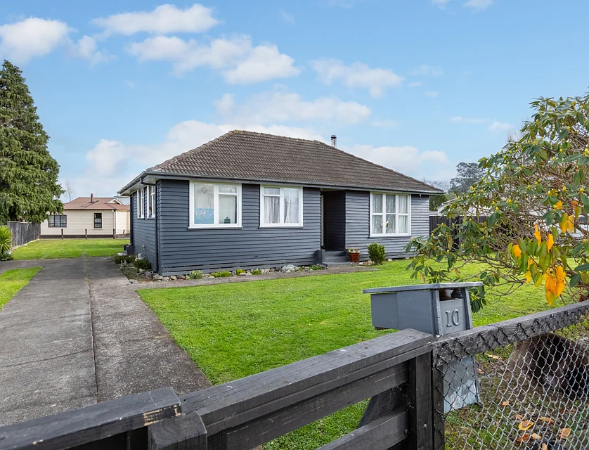 10 Christian Street, Dannevirke, Tararua, 3 ਕਮਰੇ, 1 ਬਾਥਰੂਮ, House