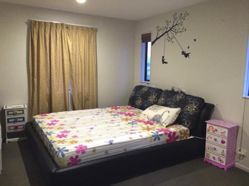 60 Baverstock Road, Flat Bush, Auckland - Manukau, 4部屋, 0バスルーム, House