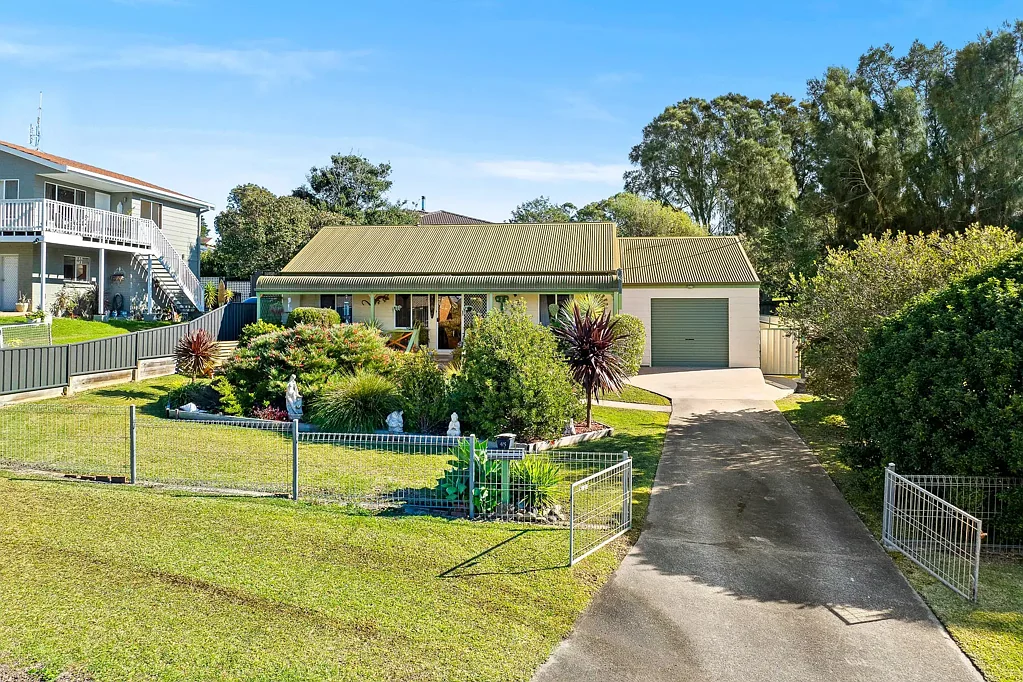 Tuross Head 3Kwarto Attractive Cottage - Walk to Beach and Shops