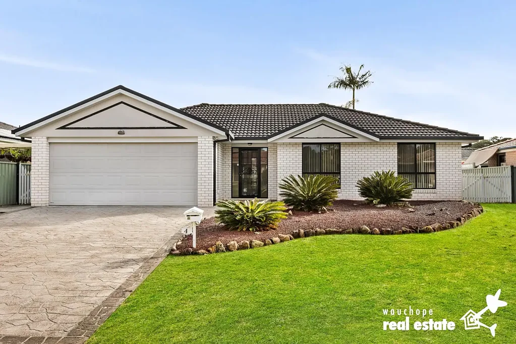 Port Macquarie 3ห้องนอน Light-Filled Living in a Quiet Neighbourhood