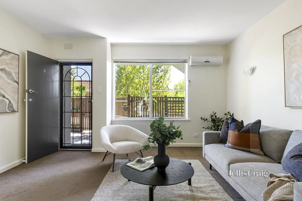 2/16 Waverley Avenue, Ivanhoe, VIC 3079