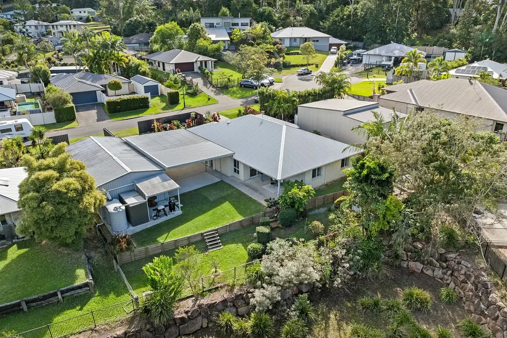 Mooloolah Valley 4Kwarto Family living with exceptional shedding and storage