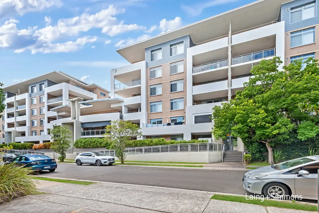 12/28 Brickworks Drive, Holroyd, NSW 2142