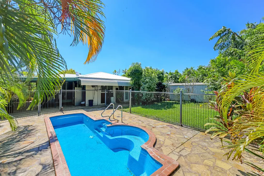 Alawa 3Kwarto Your Private Tropical Oasis in the Heart of Alawa