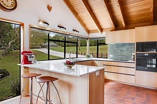 238 Point View Drive, East Tamaki Heights, Manukau City