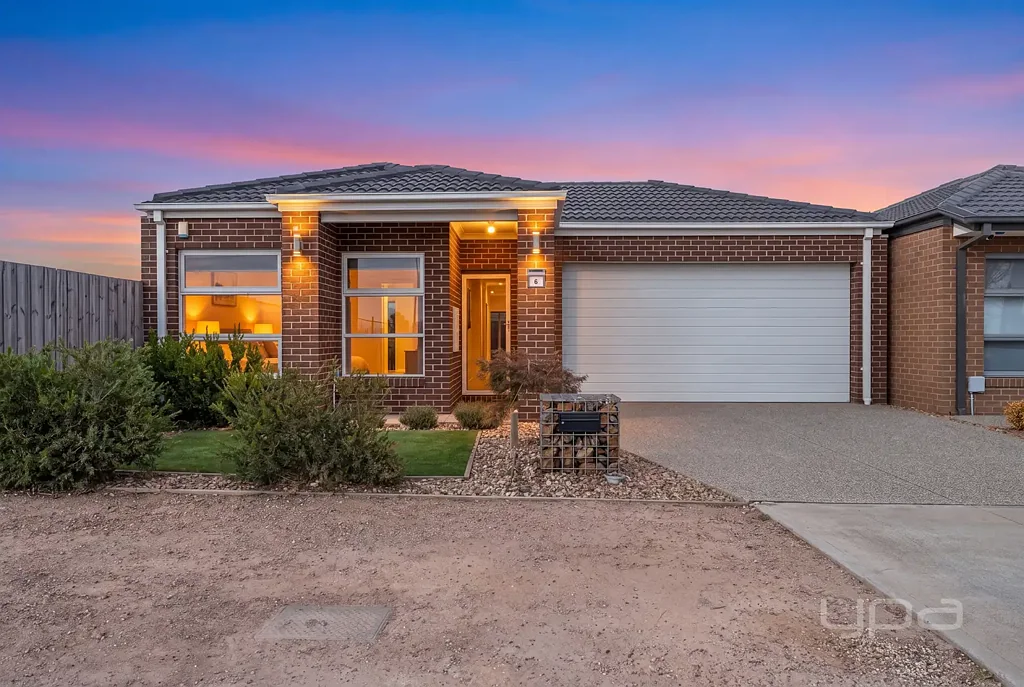 Harkness 3Zimmer LOW MAINTENANCE LIVING IN SOUGHT AFTER POCKET