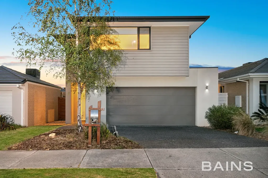 13 Lavinia Street, Greenvale, VIC 3059