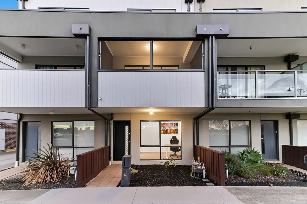 Pakenham 3Zimmer The Brief: Premium lifestyle living for convenience seekers