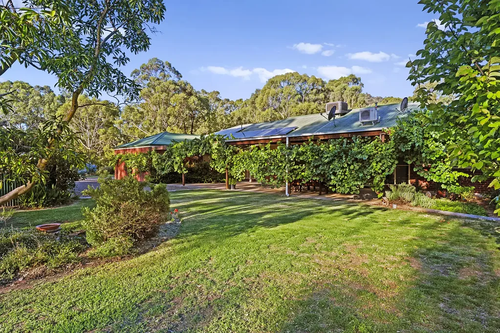 42 Creek Drive, Euroa, VIC 3666, 4 slaapkamers, 2 badkamers, House