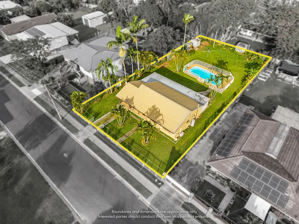 Slacks Creek 3房 宽敞地块1055m2 细分潜力巨大 独立起居空间 现有泳池 后院广阔 步行可达公园 Acquire a Commanding Block in a Prime Growth Corridor.