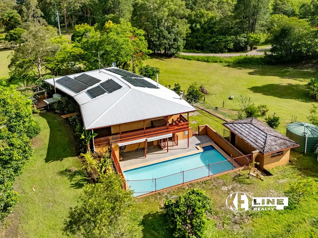 Burnside 5Kwarto Burnside Brilliance – Dual-Living Lifestyle on 8.65 Acres