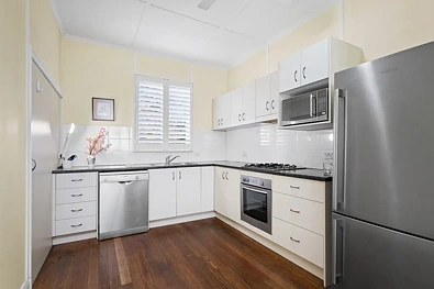 10 Charles Street, Brassall, QLD 4305, 2 Bedrooms, 2 Bathrooms, House