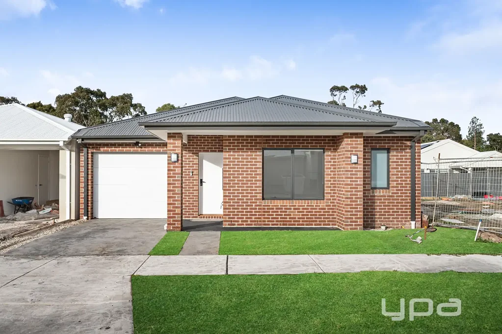 21 Supreme Avenue, Greenvale, VIC 3059