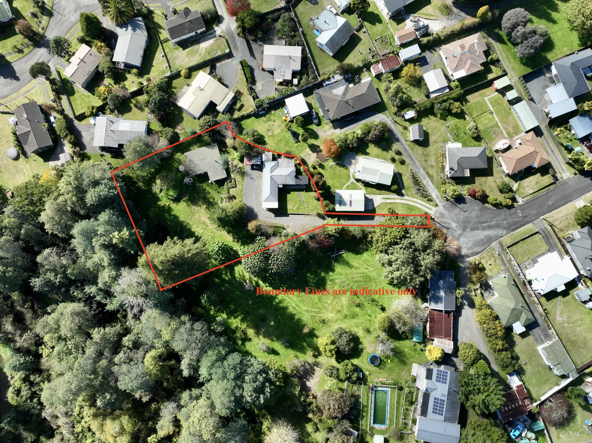Taumarunui 3Phòng ngủ Tucked away & packed with potential