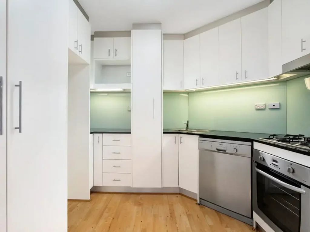 Stunning North Facing Apartment in a Prime Location