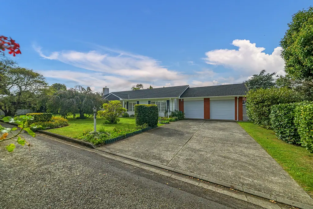 Awapuni 3બેડરૂમ 919m2 in Riverdale - private and established