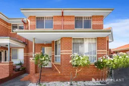 2/17 Joffre Street, Reservoir