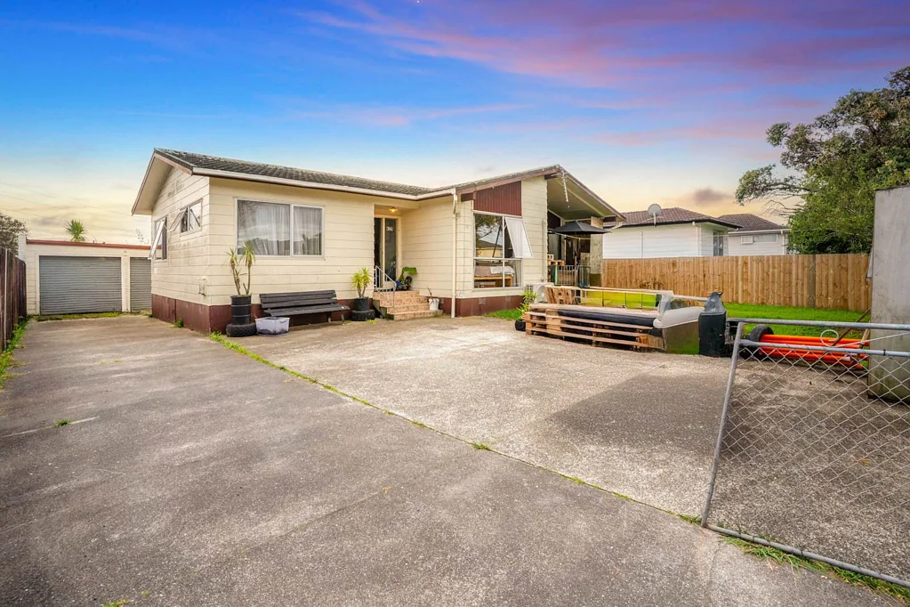25 Dissmeyer Drive, Clover Park, Manukau City, Auckland