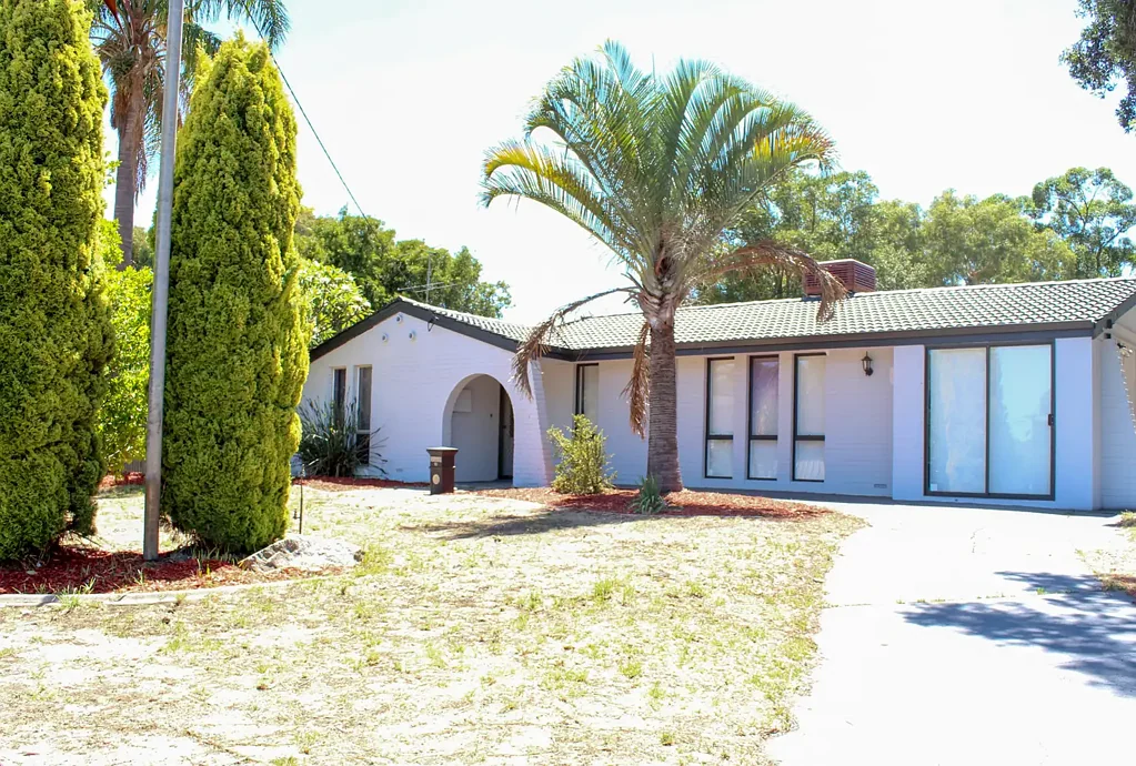10 Ash Court, Armadale, WA 6112