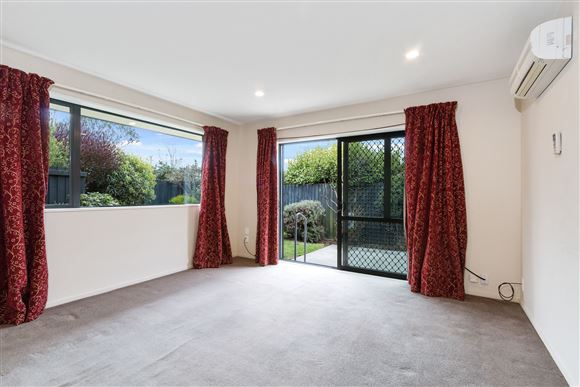 3 Clinton Lane, Woolston, Christchurch, 2 chambres, 1 salles de bain