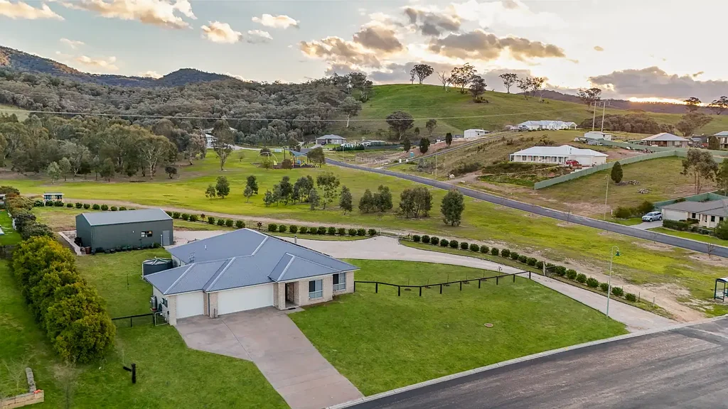 Mudgee 4कमरा Quality Family Living on Spacious Grounds