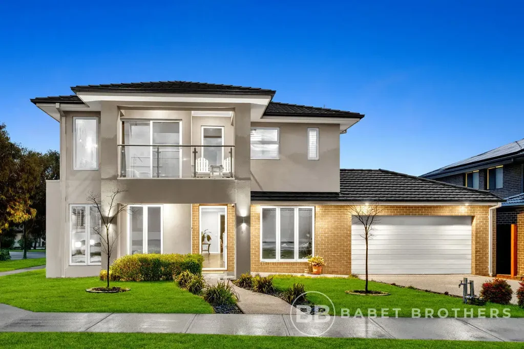 Botanic Ridge 5 Bedroom Amazing 5 Bedroom 3 Bathroom Double Story Home!
