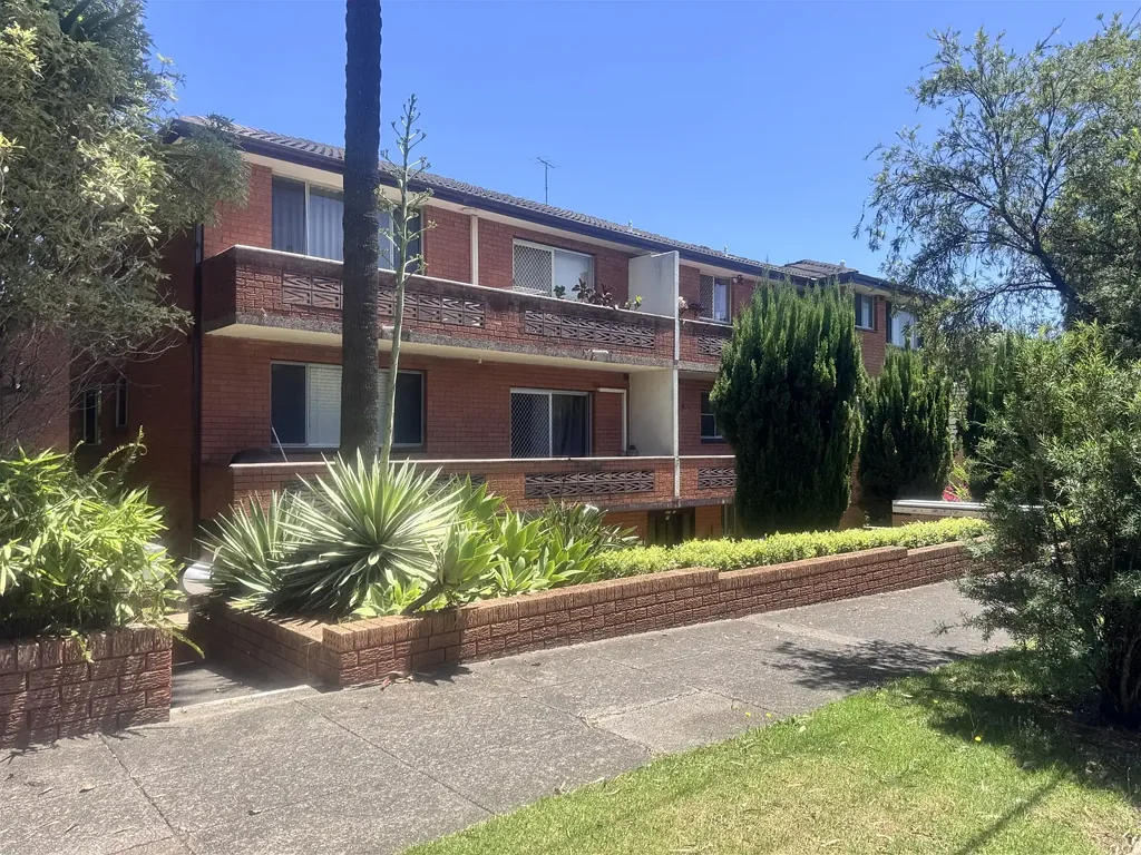 TWO BEDROOM UNIT WITH INTERCOM AND GARAGE
