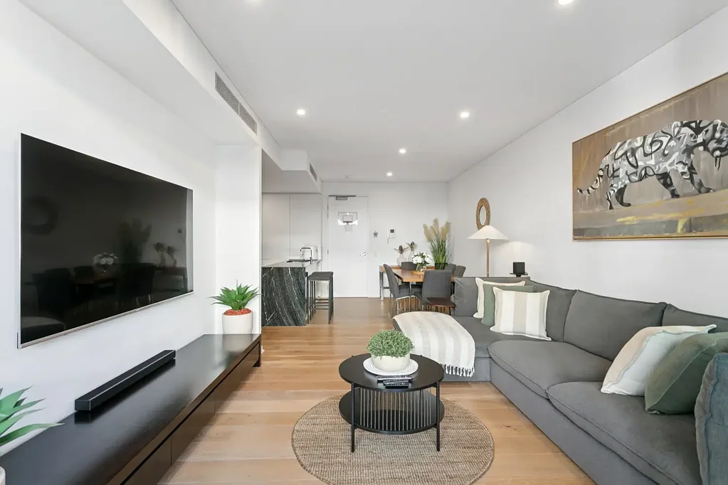 212/8 Moreau Parade, East Perth, WA 6004