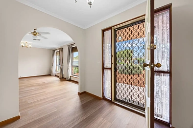 28 Garden Crescent, Murray Bridge, SA 5253, 3房, 1浴, House