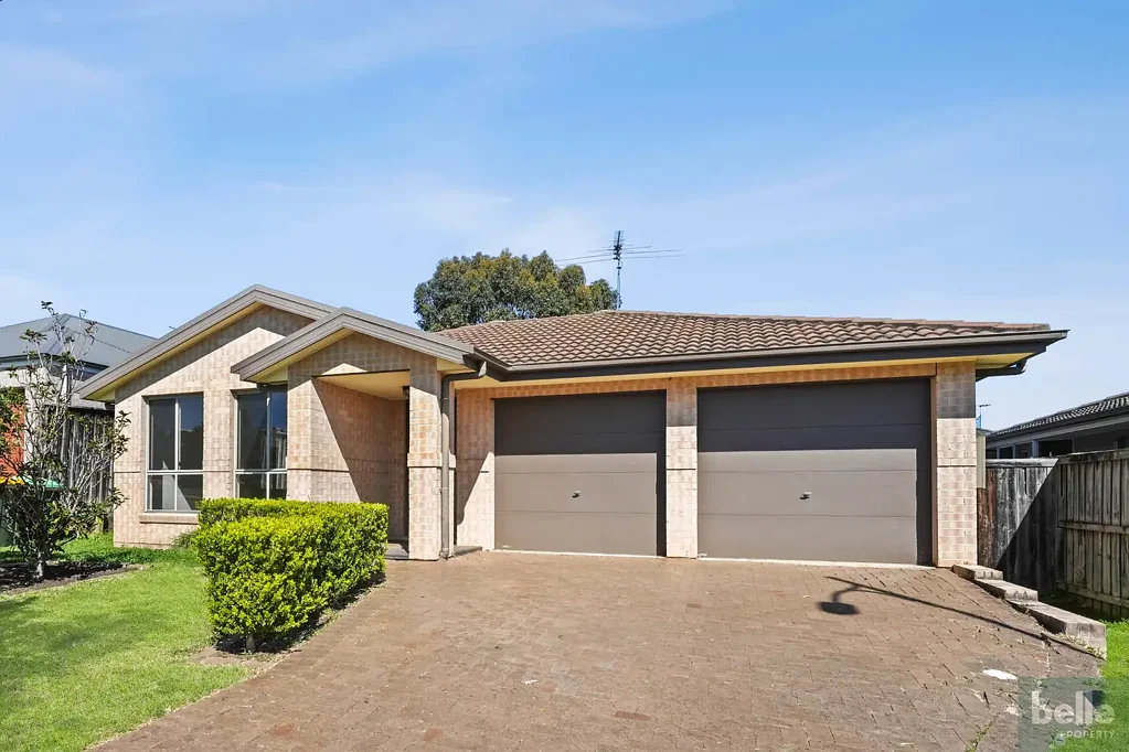 Elderslie 4બેડરૂમ Spacious Family Living in a Sought-After Elderslie Setting